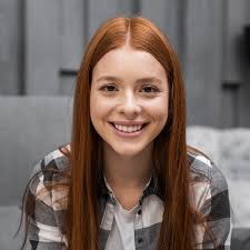 Sienna W.